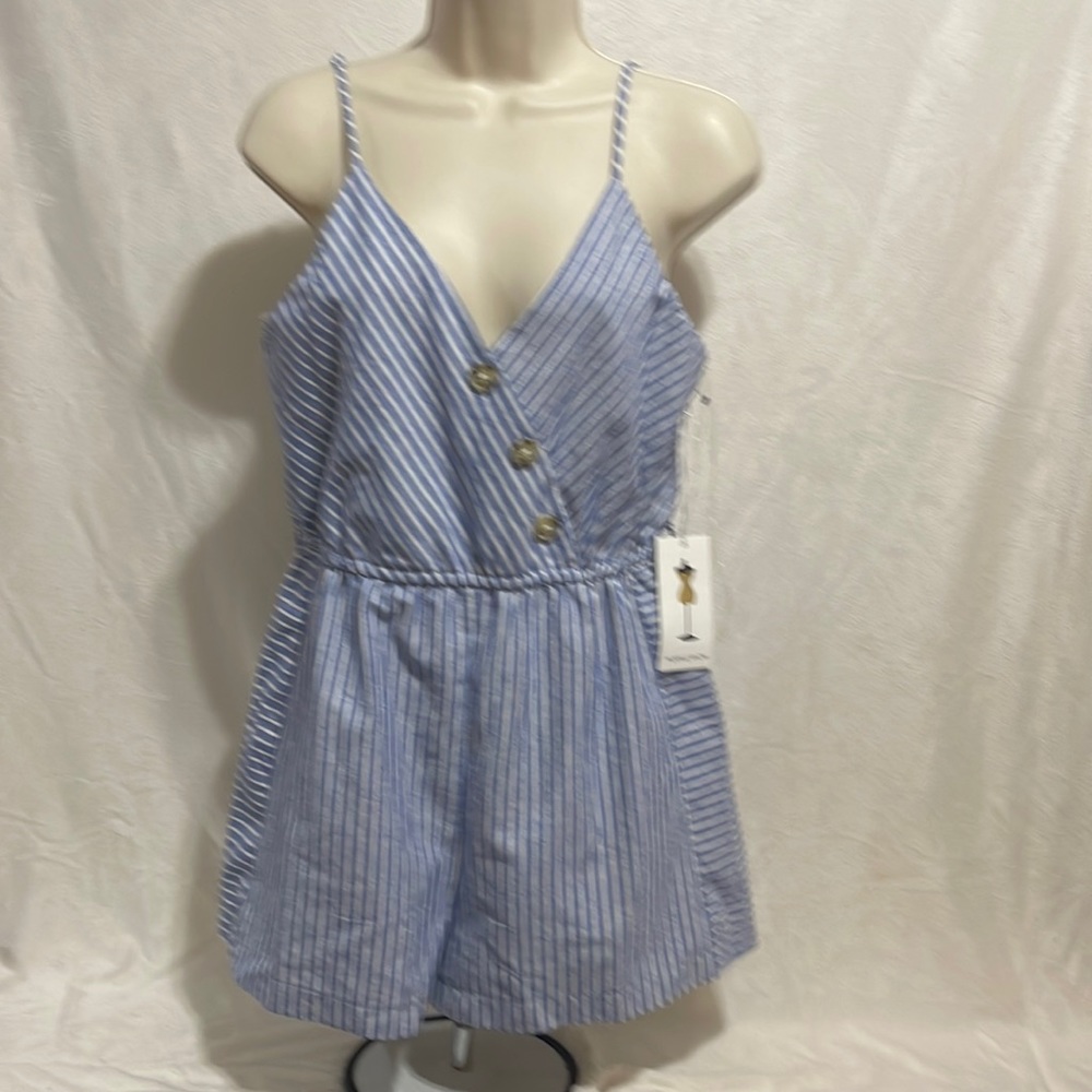 🌟 - NWT Purple Snow blue striped romper M🌟